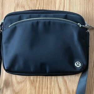 Black Lululemon crossbody bag